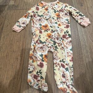 MULTIPLE Floral Kids Pajama Set